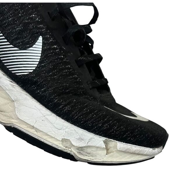 Nike ZoomX Black Running Shoes - Picture 5 of 8